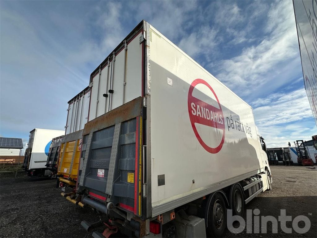 Krone - Aggregat & Bakgavellift - Kühlkofferaufbau: das Bild 1 Krone - Aggregat & Bakgavellift - Kühlkofferaufbau: das Bild 1