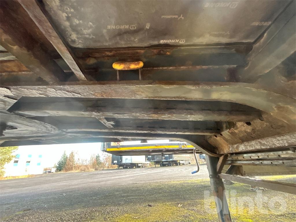 Pritschenauflieger/ Plattformauflieger Krone SD (2014): das Bild 33