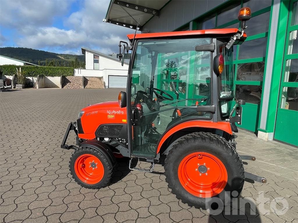 Kubota B2231 HC (Allrad) - Traktor: das Bild 4 Kubota B2231 HC (Allrad) - Traktor: das Bild 4