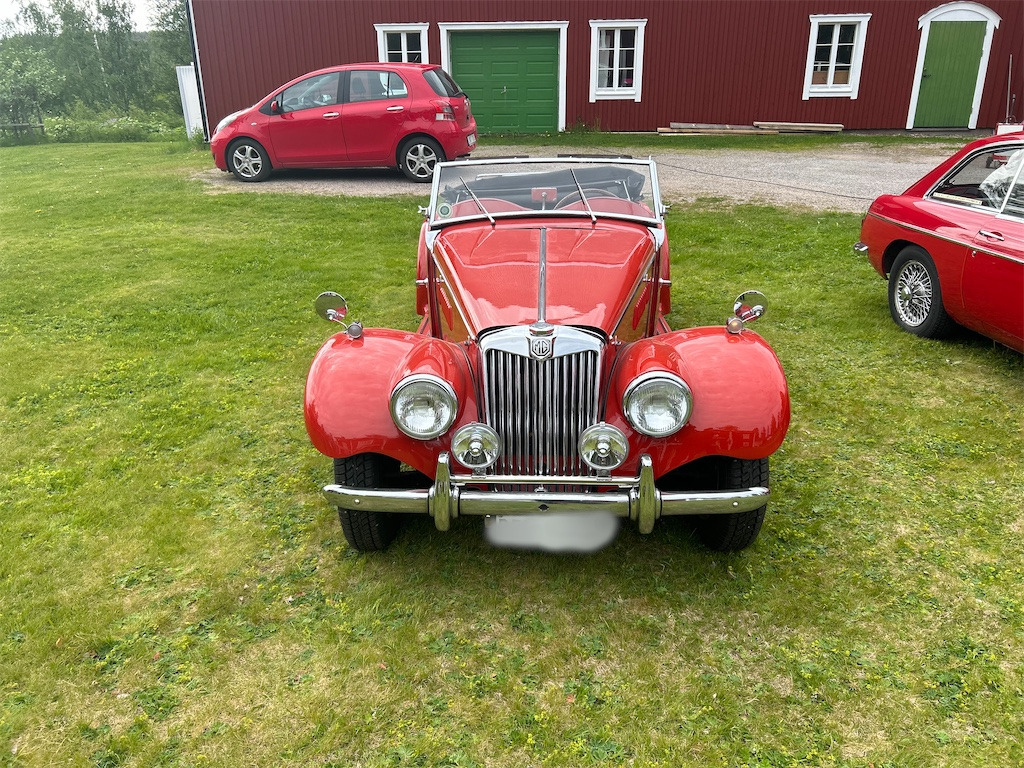 MG TF - PKW: das Bild 2 MG TF - PKW: das Bild 2