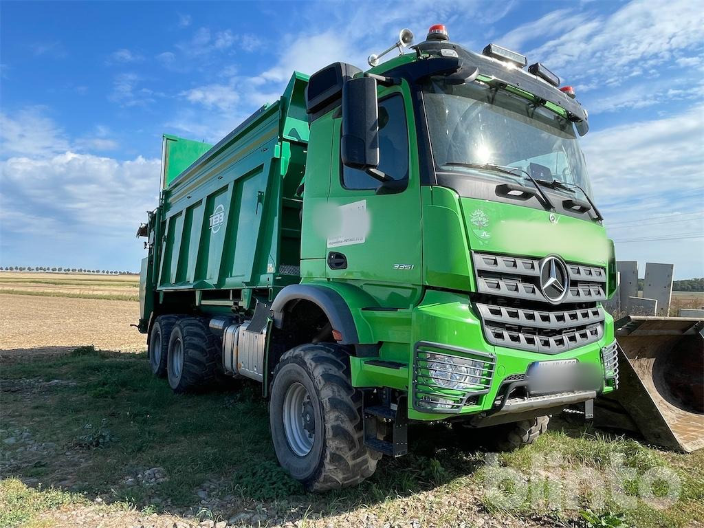 Mercedes Benz AROCS 3351 AK (2020) mit TEBBE Aufbau - Müllwagen: das Bild 2 Mercedes Benz AROCS 3351 AK (2020) mit TEBBE Aufbau - Müllwagen: das Bild 2