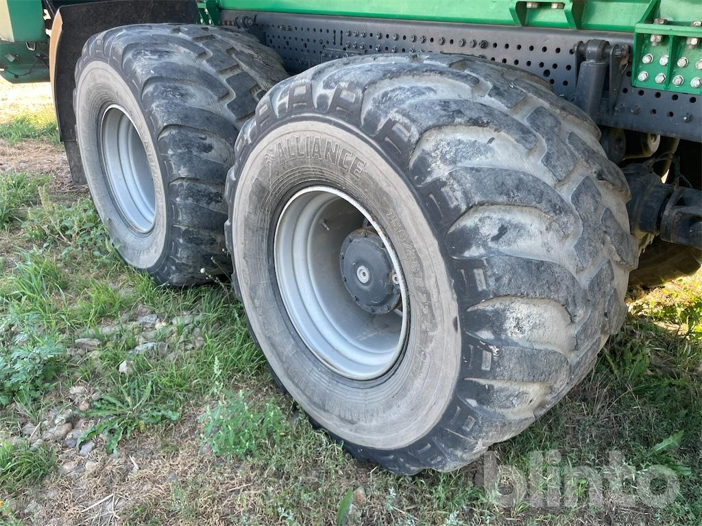 Müllwagen Mercedes Benz AROCS 3351 AK (2020) mit TEBBE Aufbau: das Bild 19