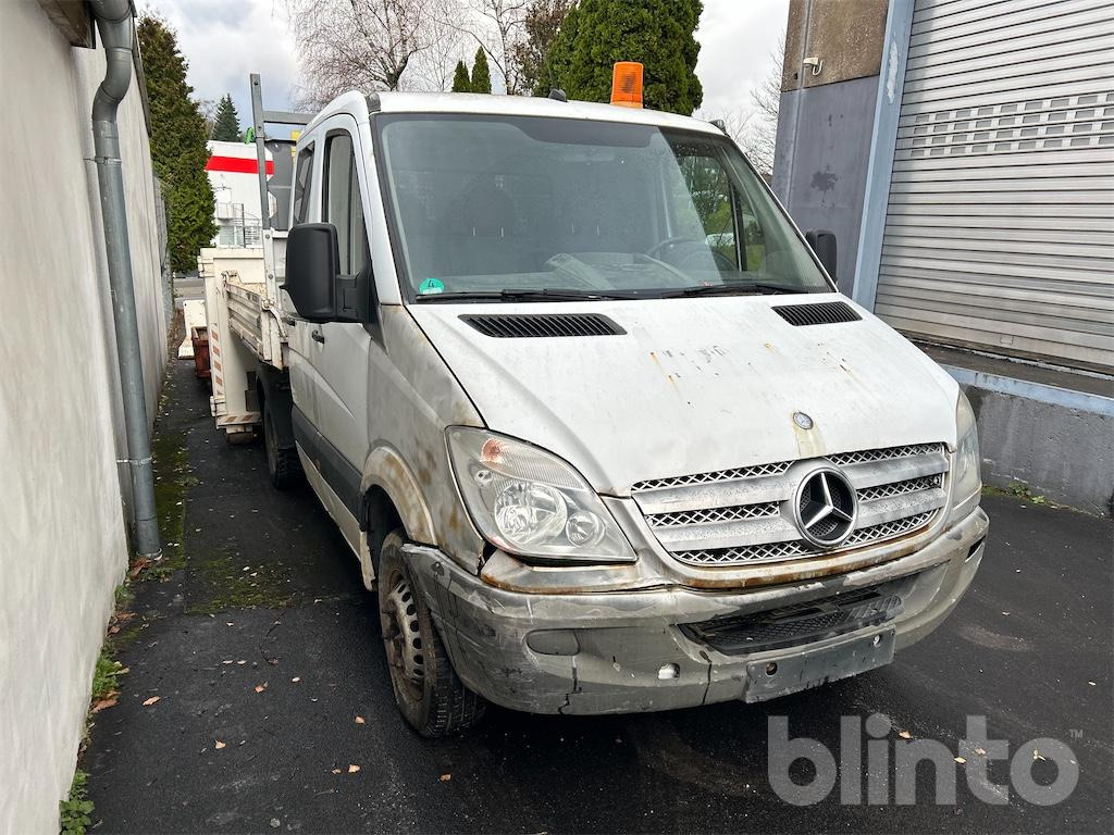Mercedes-Benz Sprinter (2012) - Pritsche Transporter, Transporter mit Doppelkabine: das Bild 2 Mercedes-Benz Sprinter (2012) - Pritsche Transporter, Transporter mit Doppelkabine: das Bild 2
