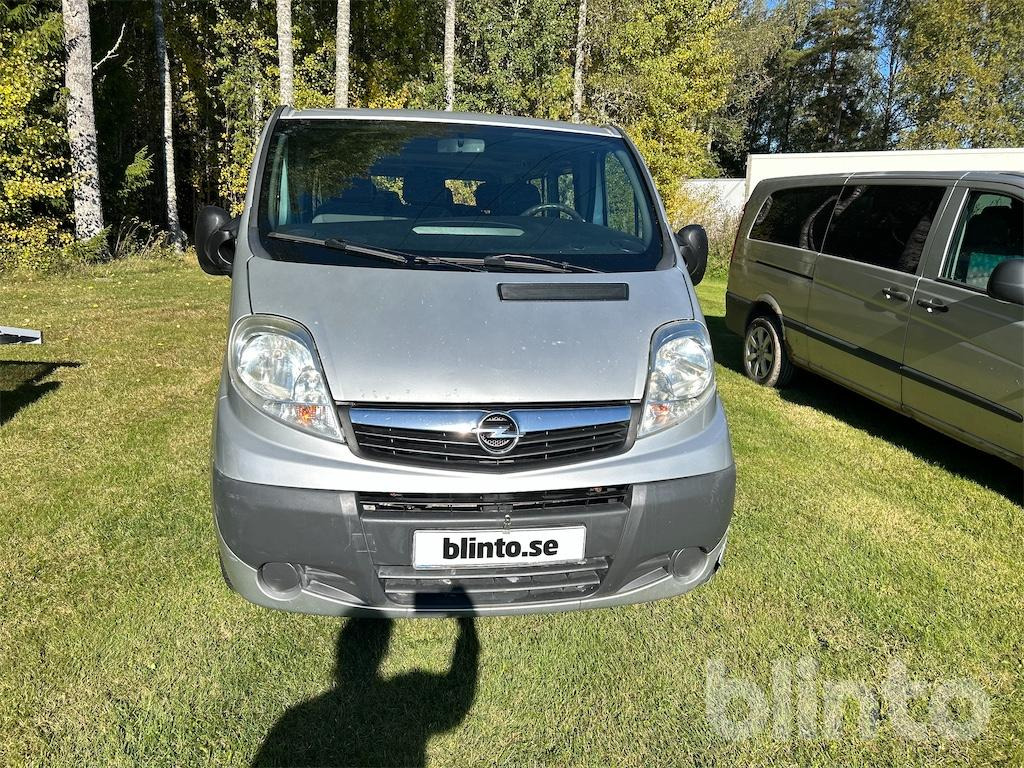 Opel Vivaro 2.0CDT - Kleinbus, Personentransporter: das Bild 2 Opel Vivaro 2.0CDT - Kleinbus, Personentransporter: das Bild 2