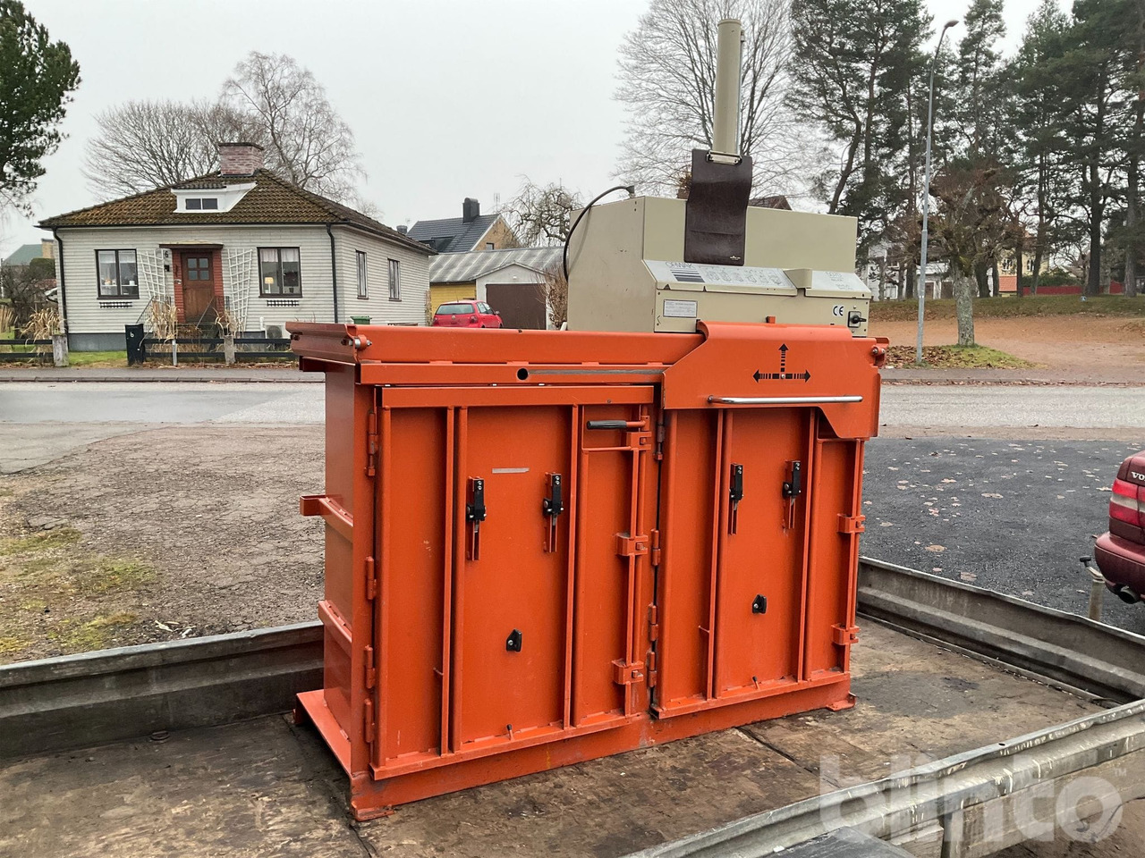 Orwak 5070 - Rundballenpresse: das Bild 2 Orwak 5070 - Rundballenpresse: das Bild 2