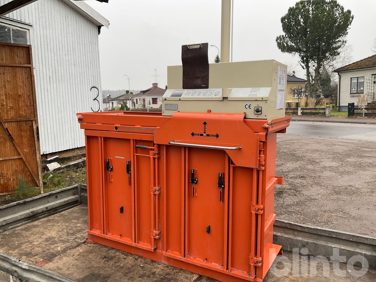 Orwak 5070 - Rundballenpresse: das Bild 1 Orwak 5070 - Rundballenpresse: das Bild 1