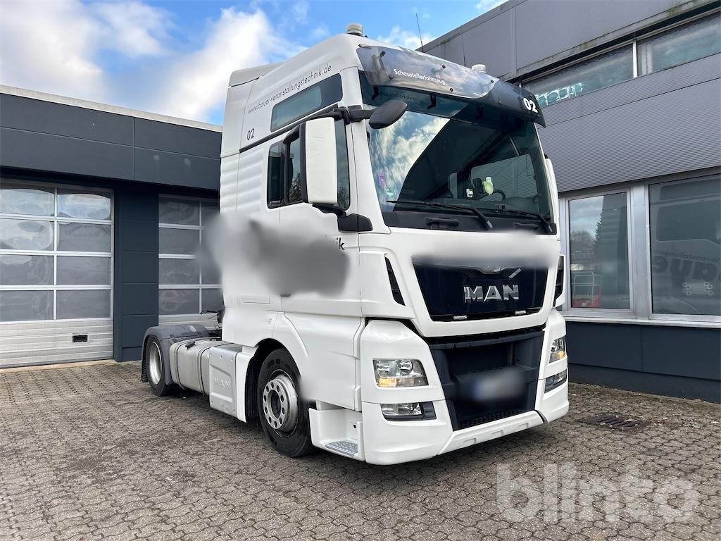 MAN TGX 18.440 4x2 LLS-U (2015) - Sattelzugmaschine: das Bild 2 MAN TGX 18.440 4x2 LLS-U (2015) - Sattelzugmaschine: das Bild 2
