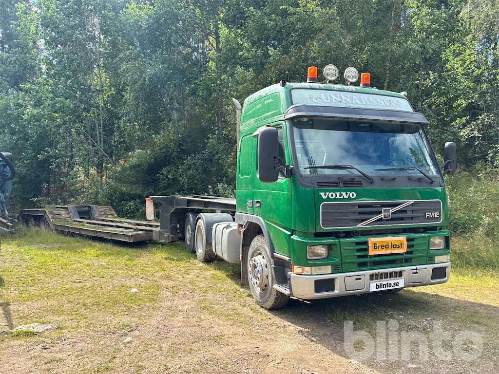 VOLVO FM12 6*2 - Sattelzugmaschine, Autotransporter Auflieger: das Bild 1 VOLVO FM12 6*2 - Sattelzugmaschine, Autotransporter Auflieger: das Bild 1