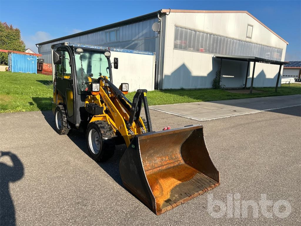Schäffer SLT 2428 (2022) - Hoflader: das Bild 2 Schäffer SLT 2428 (2022) - Hoflader: das Bild 2