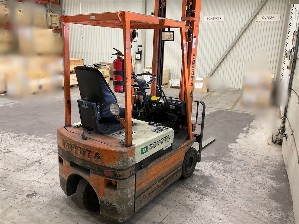 Toyota 2 FBE13 - Gabelstapler: das Bild 3 Toyota 2 FBE13 - Gabelstapler: das Bild 3