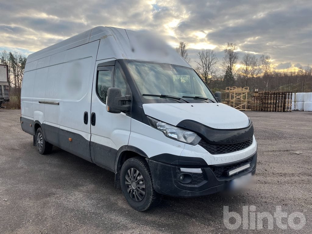 IVECO DAILY 35 3.0 170 HK - Transporter: das Bild 3 IVECO DAILY 35 3.0 170 HK - Transporter: das Bild 3