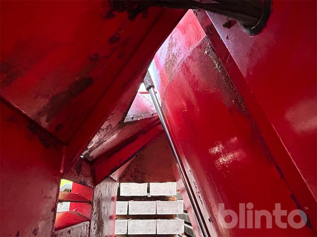 Futtermischwagen Triolet Solomix SM-12 (2003): das Bild 34