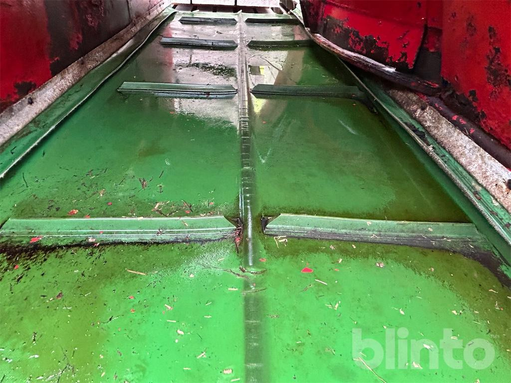 Futtermischwagen Triolet Solomix SM-12 (2003): das Bild 30