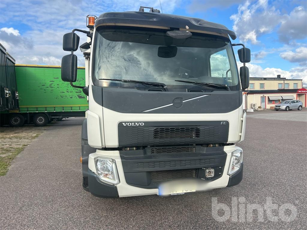 VOLVO FE 6X2 - Müllwagen: das Bild 3 VOLVO FE 6X2 - Müllwagen: das Bild 3