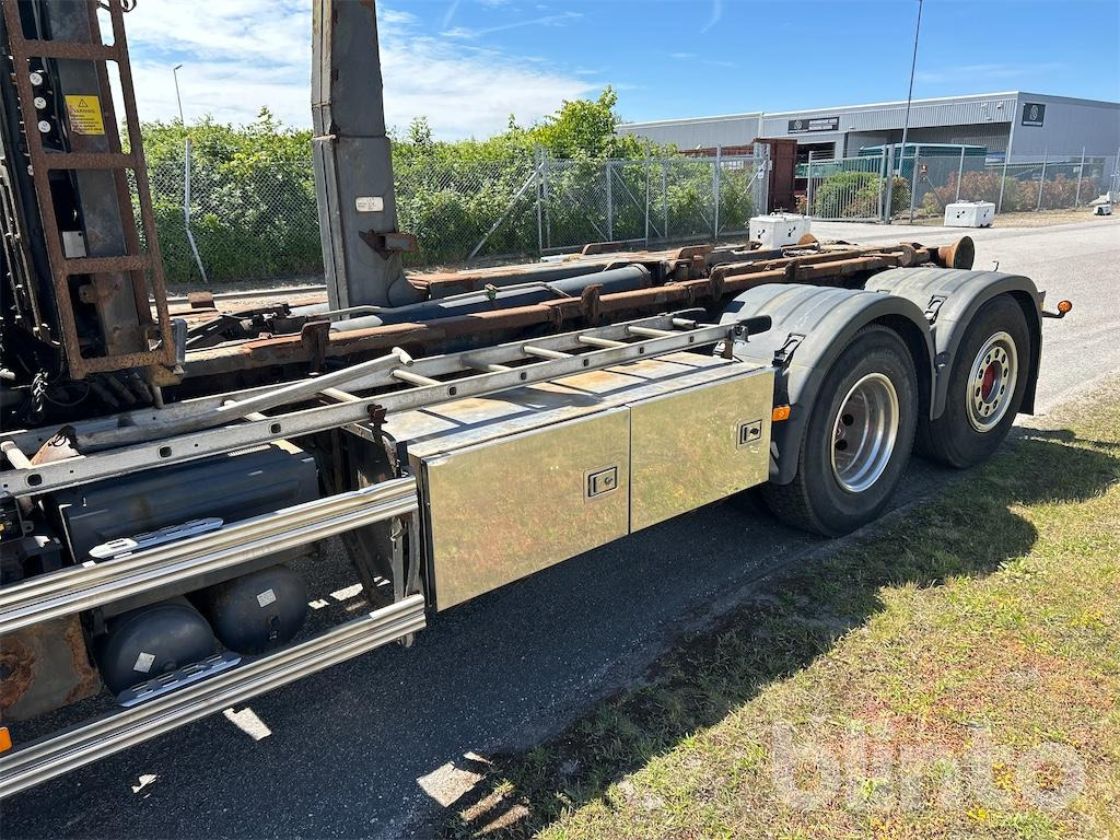 Abrollkipper VOLVO FM 400 6X2 JMNL: das Bild 10
