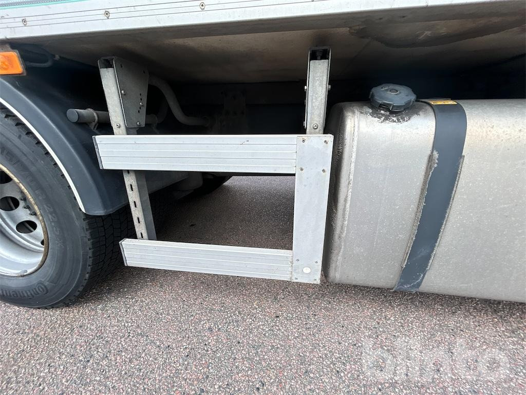 Kühlkoffer LKW Volvo FH460 6x2 Bussbygg: das Bild 23