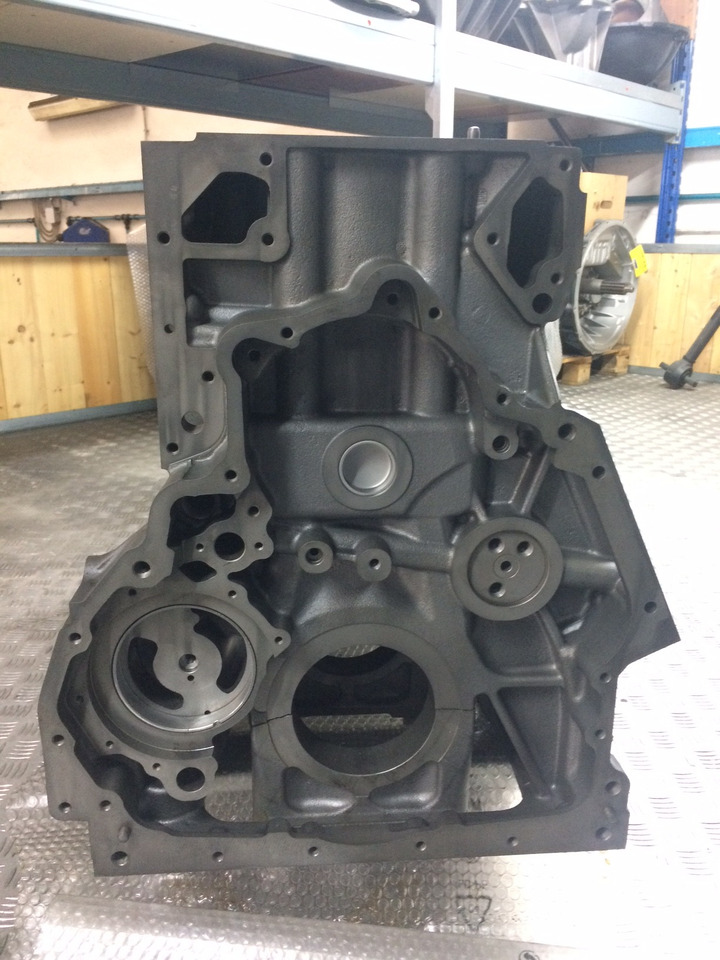 BASAMENTO MAN D2066 - EURO 6 - Kurbelgehäuse: das Bild 4 BASAMENTO MAN D2066 - EURO 6 - Kurbelgehäuse: das Bild 4