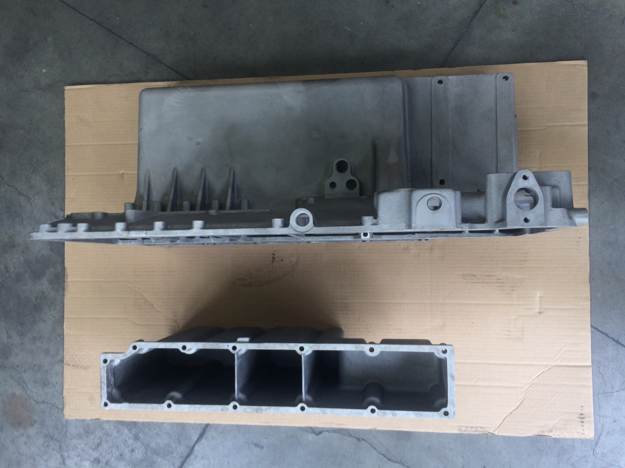 COPPA OLIO MAN 51058015648 - MOTORE D0836LUH01 / D0836LUH02 - Ölwanne: das Bild 5 COPPA OLIO MAN 51058015648 - MOTORE D0836LUH01 / D0836LUH02 - Ölwanne: das Bild 5