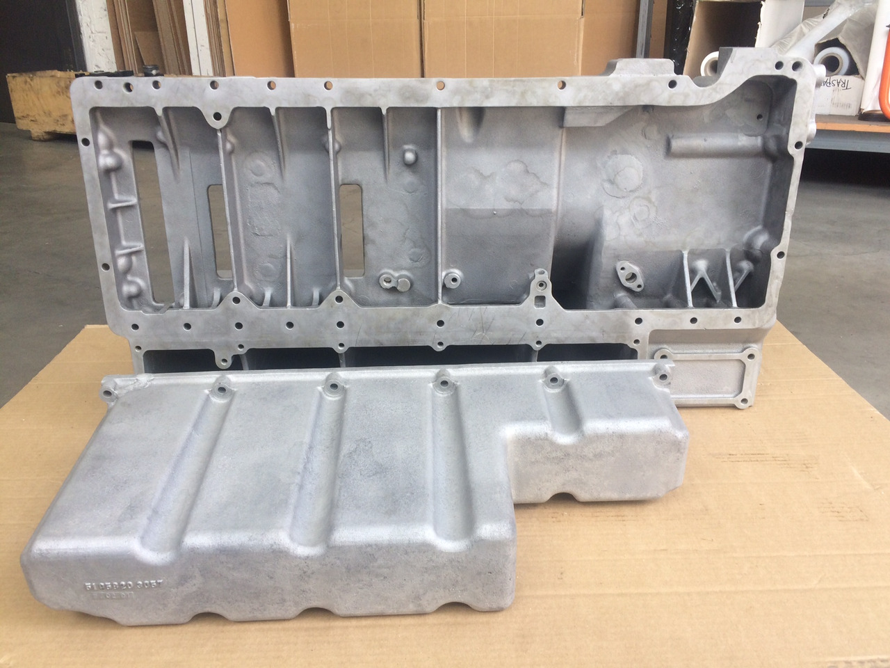 COPPA OLIO MAN 51058015648 - MOTORE D0836LUH01 / D0836LUH02 - Ölwanne: das Bild 4 COPPA OLIO MAN 51058015648 - MOTORE D0836LUH01 / D0836LUH02 - Ölwanne: das Bild 4