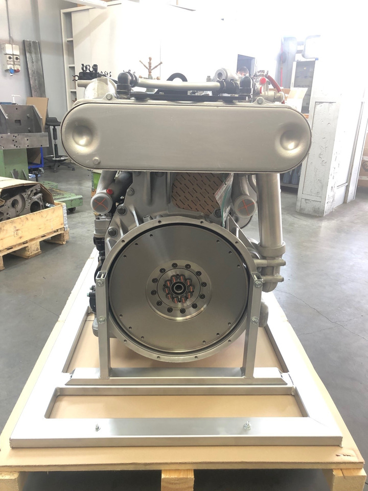 MOTORE MAN D2676LOH27 / MAN D2676 LOH27 - Motor: das Bild 4 MOTORE MAN D2676LOH27 / MAN D2676 LOH27 - Motor: das Bild 4