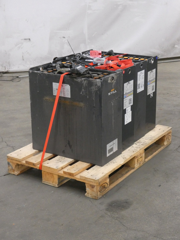 Weitere 4XBATTERIEN - Baumaschine: das Bild 1 Weitere 4XBATTERIEN - Baumaschine: das Bild 1