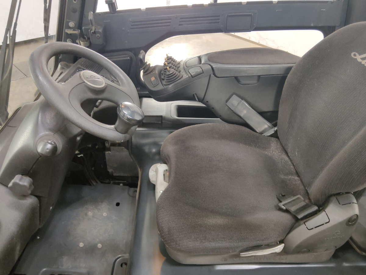 Elektrostapler Linde E25-01: das Bild 7 Elektrostapler Linde E25-01: das Bild 7