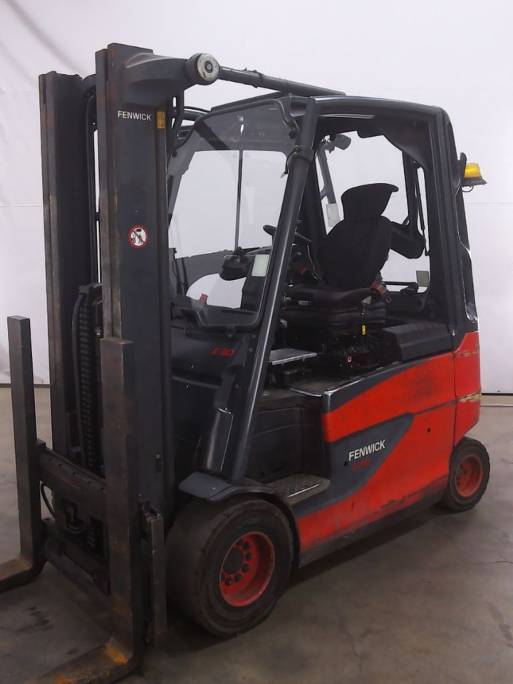 Linde E30HL-01/600 - Elektrostapler: das Bild 5 Linde E30HL-01/600 - Elektrostapler: das Bild 5