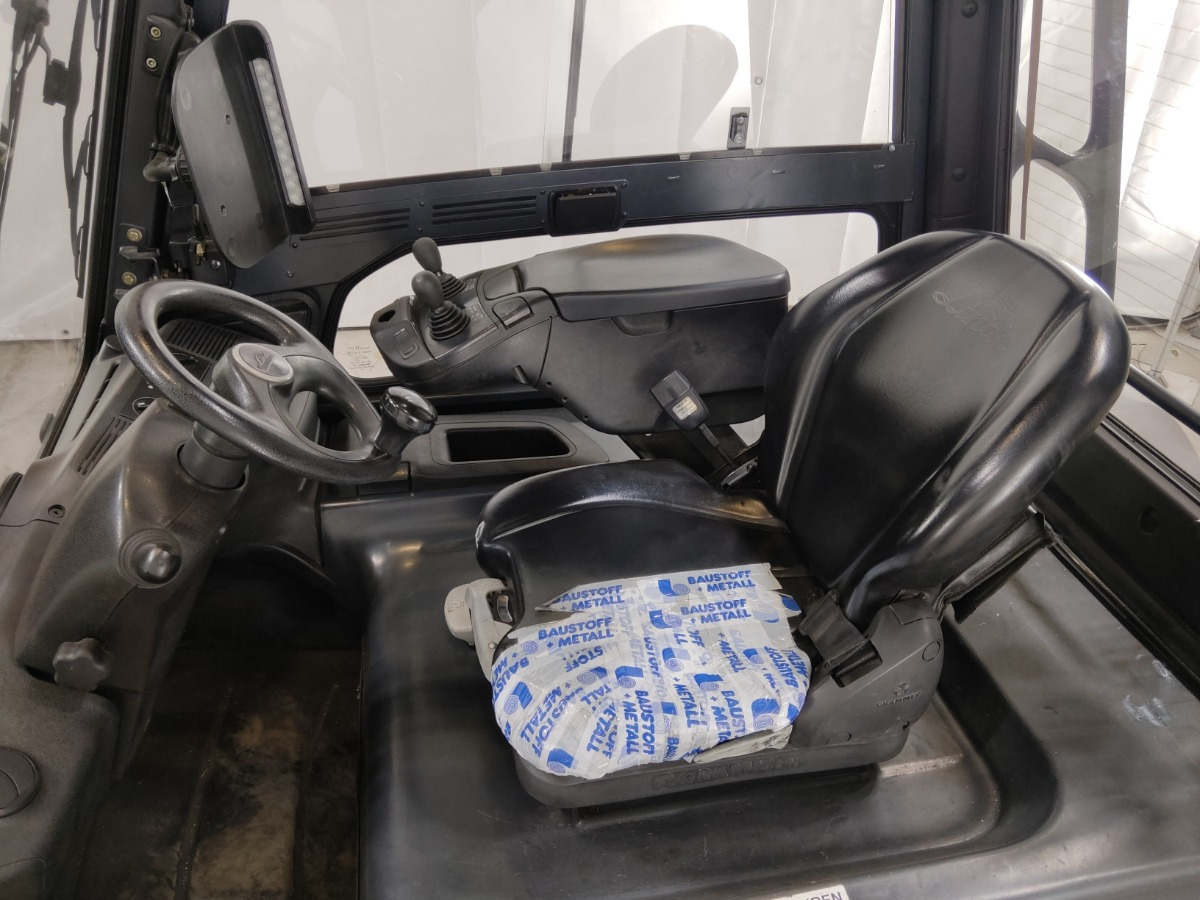 Linde E30HL-01/600 - Elektrostapler: das Bild 3 Linde E30HL-01/600 - Elektrostapler: das Bild 3