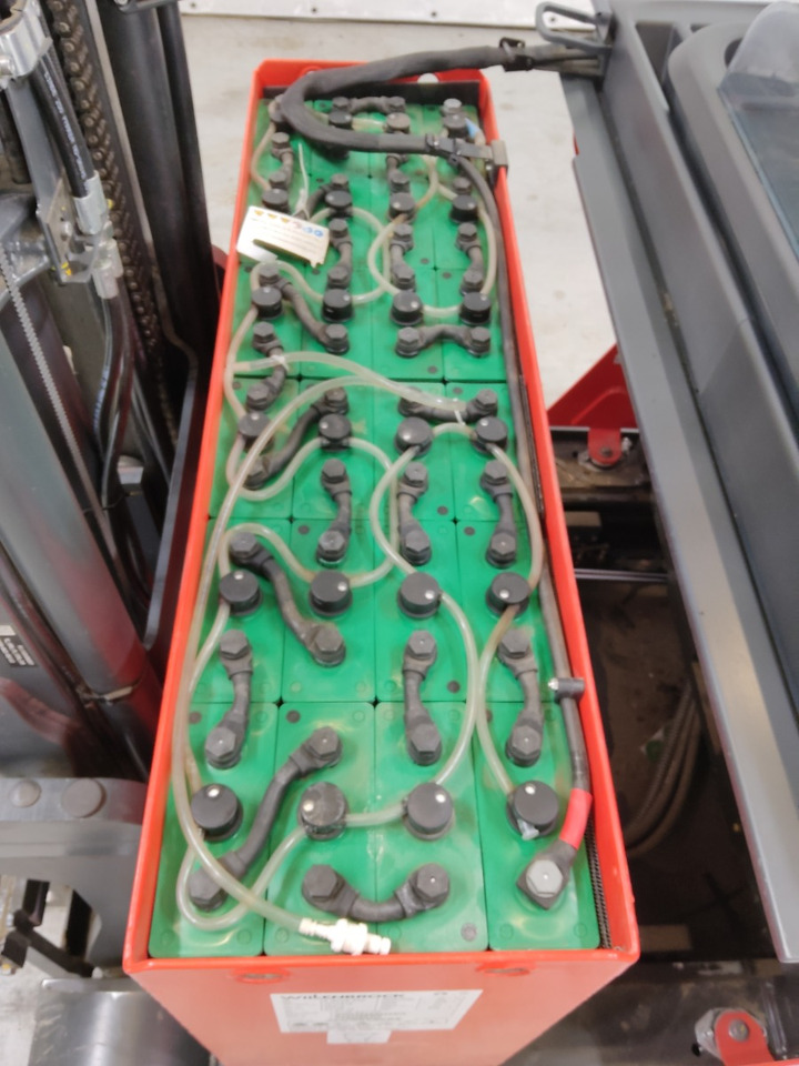 Linde R12B-01 - Schubmaststapler: das Bild 4 Linde R12B-01 - Schubmaststapler: das Bild 4