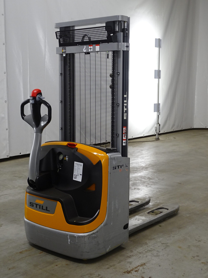 Still EXV12 - Hochhubwagen: das Bild 2 Still EXV12 - Hochhubwagen: das Bild 2
