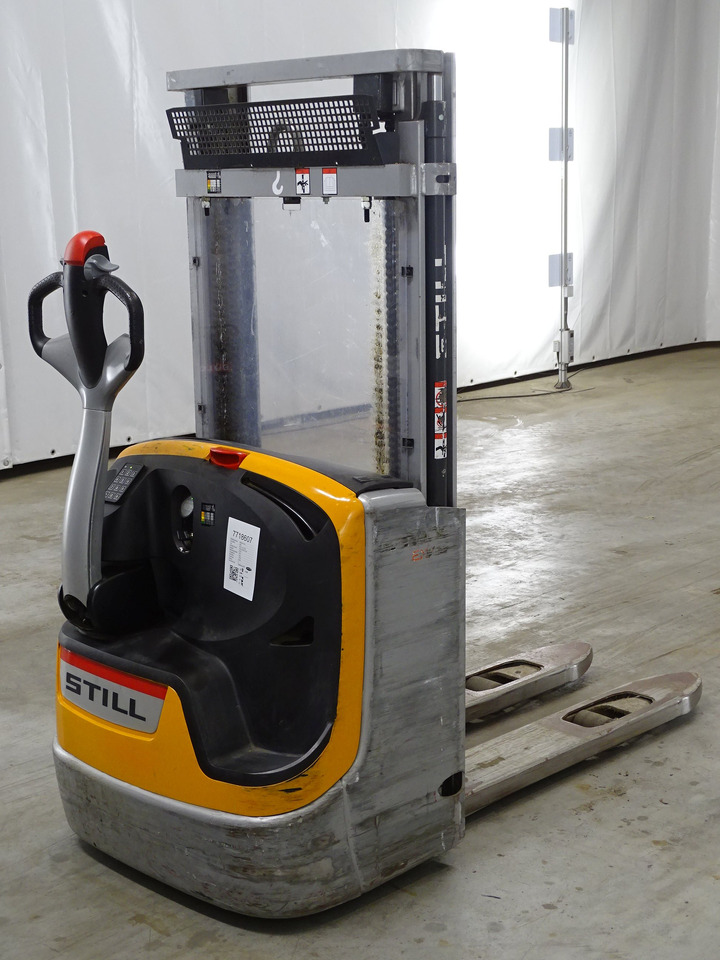 Still EXV12 - Hochhubwagen: das Bild 2 Still EXV12 - Hochhubwagen: das Bild 2