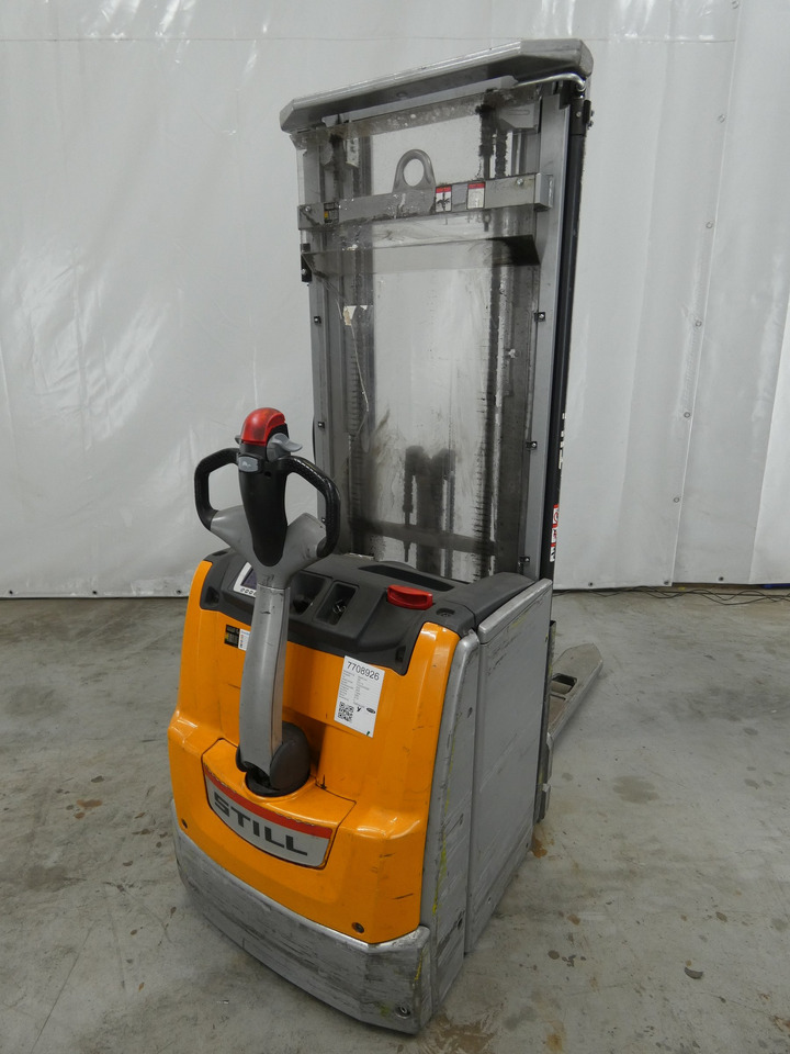 Still EXV14 - Hochhubwagen: das Bild 2 Still EXV14 - Hochhubwagen: das Bild 2