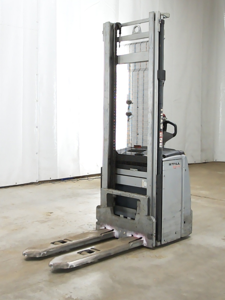 Still EXV14 - Hochhubwagen: das Bild 1 Still EXV14 - Hochhubwagen: das Bild 1