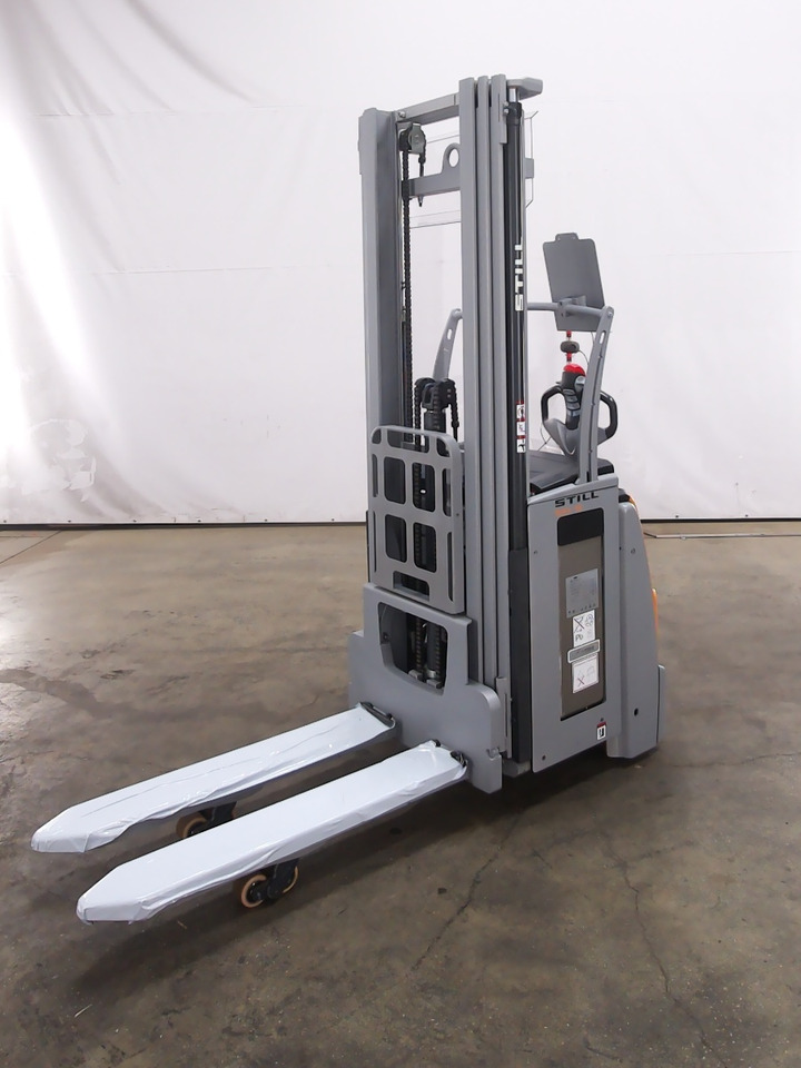 Still EXV16I - Hochhubwagen: das Bild 1 Still EXV16I - Hochhubwagen: das Bild 1