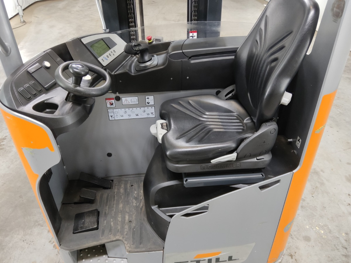 Still FM-X17 - Schubmaststapler: das Bild 3 Still FM-X17 - Schubmaststapler: das Bild 3