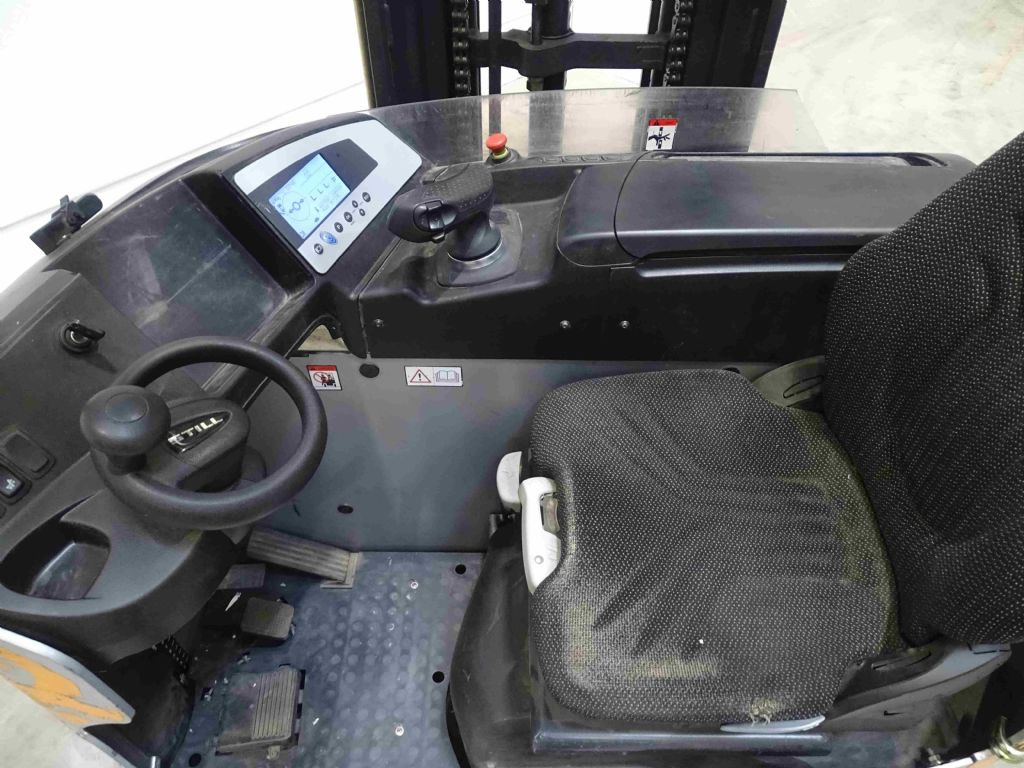 Still FM-X17 - Schubmaststapler: das Bild 3 Still FM-X17 - Schubmaststapler: das Bild 3