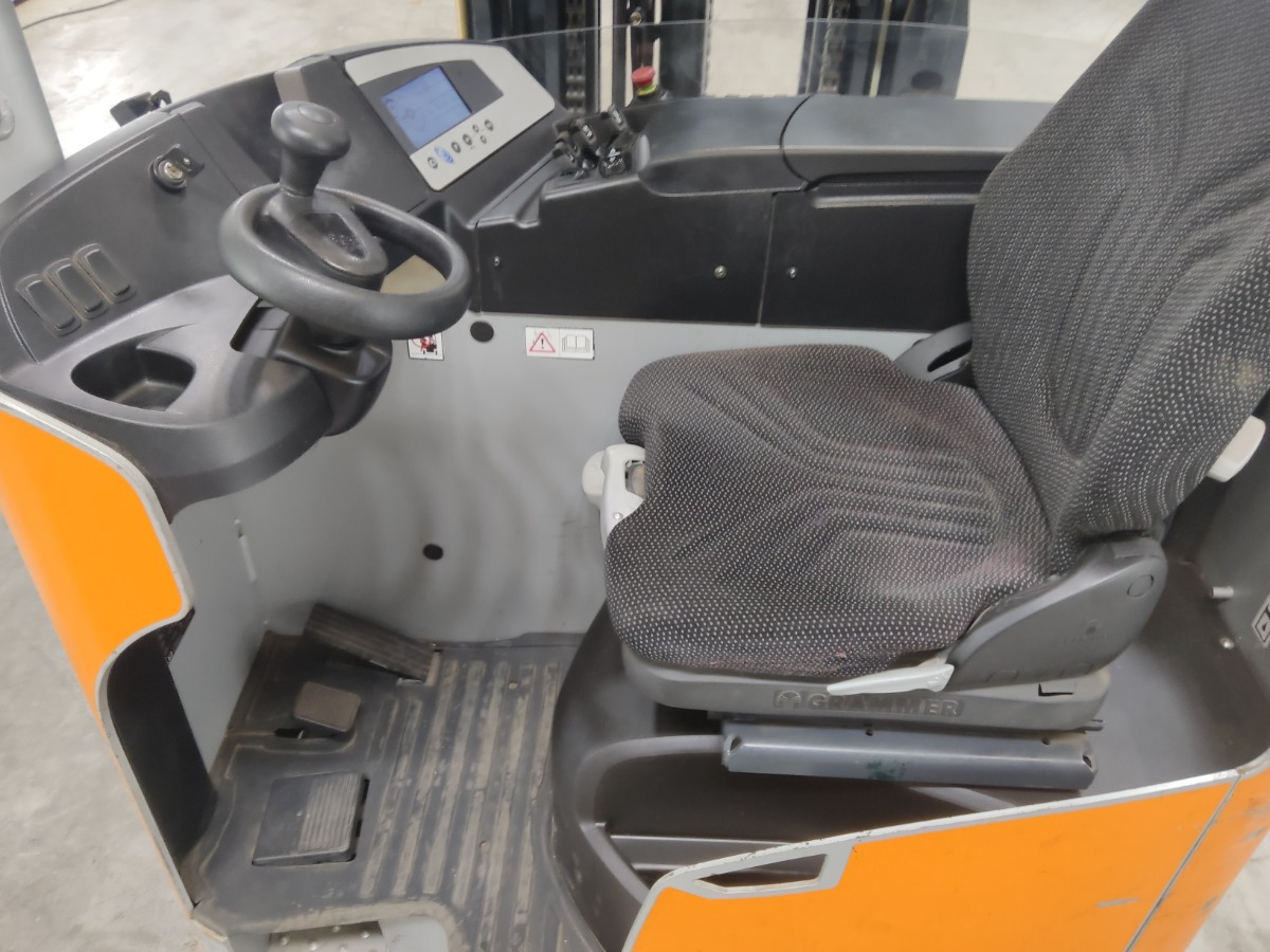 Still FM-X17 - Schubmaststapler: das Bild 3 Still FM-X17 - Schubmaststapler: das Bild 3