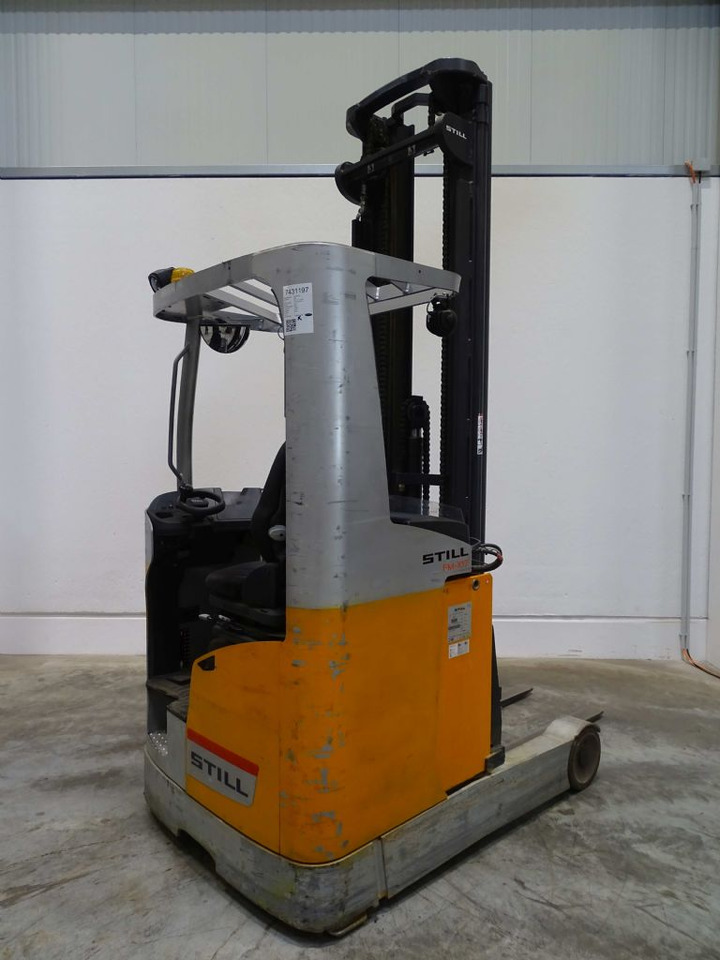 Still FM-X17 - Schubmaststapler: das Bild 2 Still FM-X17 - Schubmaststapler: das Bild 2