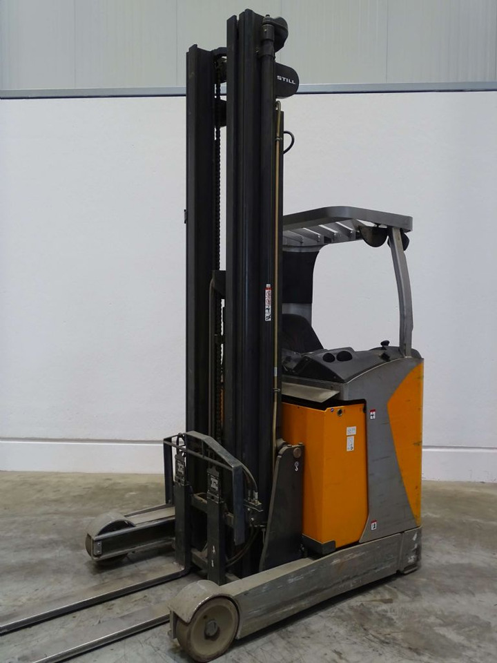 Still FM-X17 - Schubmaststapler: das Bild 1 Still FM-X17 - Schubmaststapler: das Bild 1