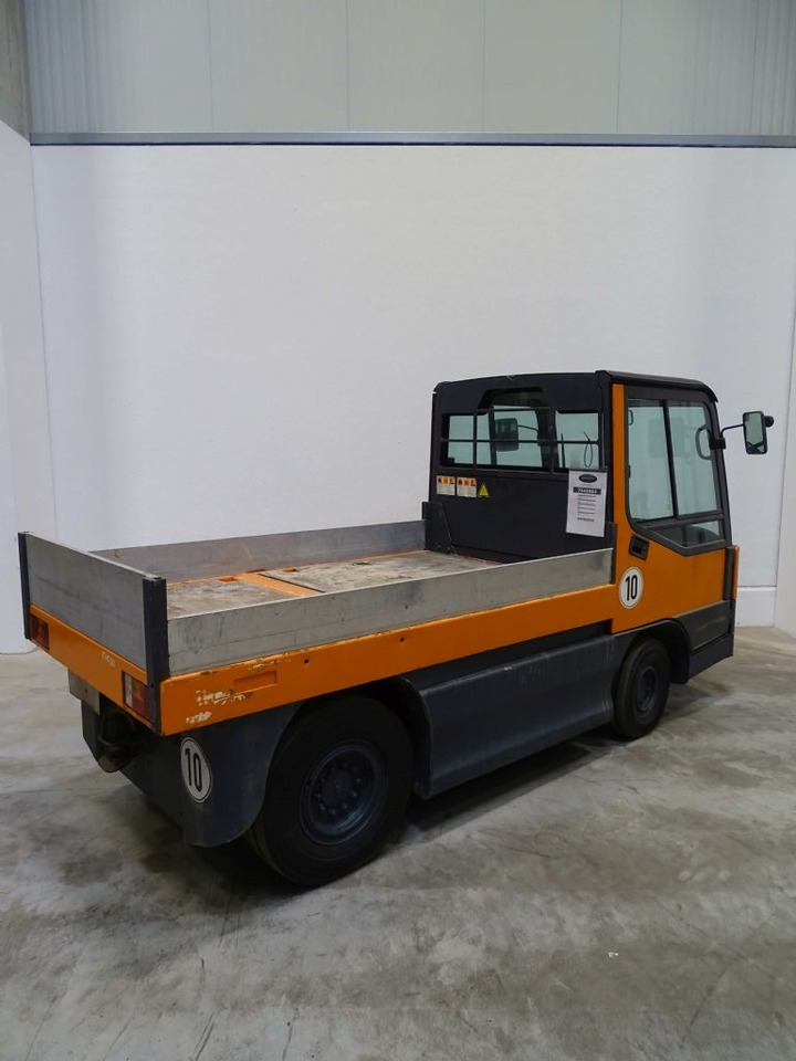 Still R08-20 - Schleppfahrzeug: das Bild 2 Still R08-20 - Schleppfahrzeug: das Bild 2