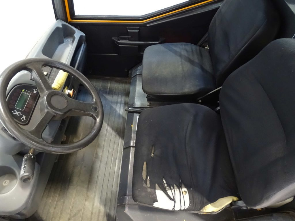 Still R08-20 - Schleppfahrzeug: das Bild 3 Still R08-20 - Schleppfahrzeug: das Bild 3