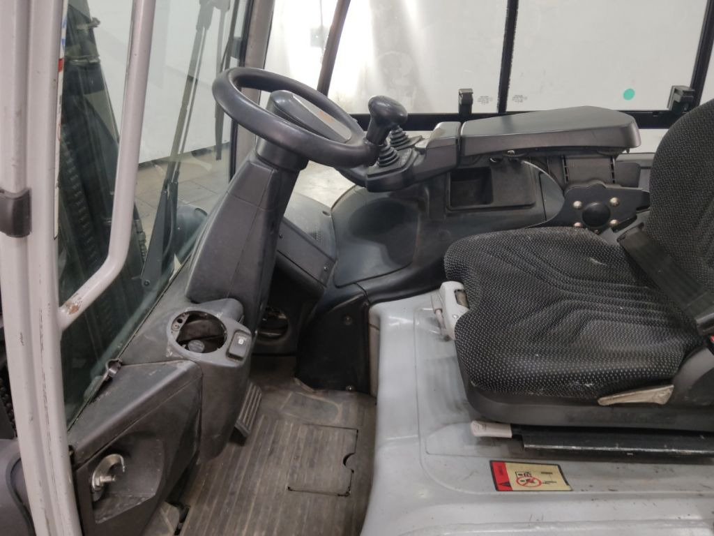 Still RX60-25 - Elektrostapler: das Bild 3 Still RX60-25 - Elektrostapler: das Bild 3
