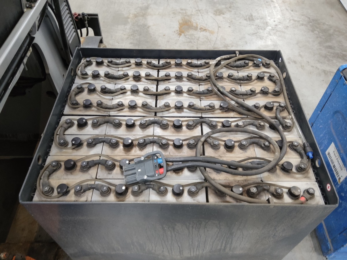 Still RX60-30 - Elektrostapler: das Bild 4 Still RX60-30 - Elektrostapler: das Bild 4