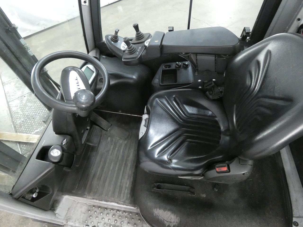 Still RX70-16 - Dieselstapler: das Bild 3 Still RX70-16 - Dieselstapler: das Bild 3