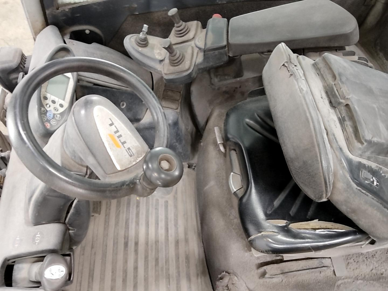 Still RX70-30 - Dieselstapler: das Bild 3 Still RX70-30 - Dieselstapler: das Bild 3