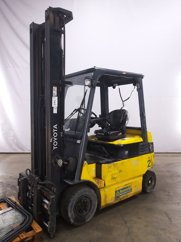 Toyota 7FBMF25 - Elektrostapler: das Bild 1 Toyota 7FBMF25 - Elektrostapler: das Bild 1