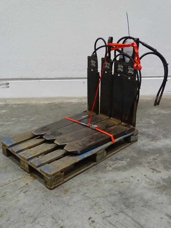 Weitere 2XANBAUGERÄTE - Gabel: das Bild 4 Weitere 2XANBAUGERÄTE - Gabel: das Bild 4