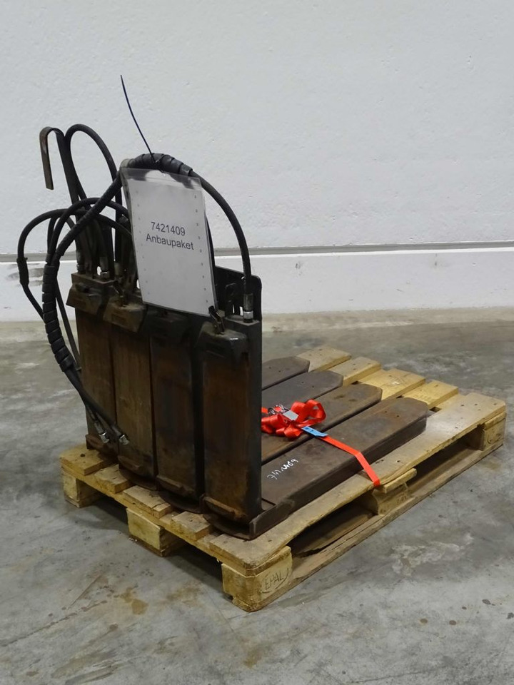 Weitere 2XANBAUGERÄTE - Gabel: das Bild 5 Weitere 2XANBAUGERÄTE - Gabel: das Bild 5