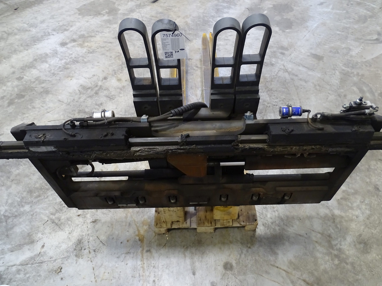 Weitere DPK100CP - Gabel: das Bild 3 Weitere DPK100CP - Gabel: das Bild 3