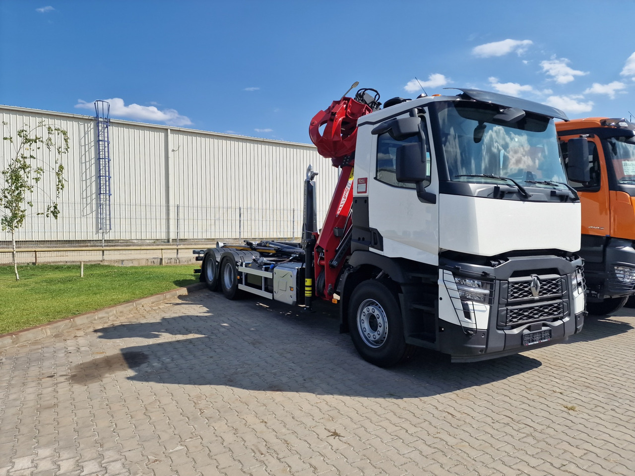 Renault - Abrollkipper, Autokran: das Bild 1 Renault - Abrollkipper, Autokran: das Bild 1